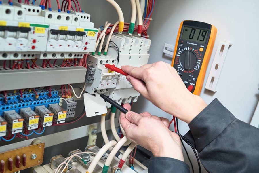 Mantenimiento eléctrico en Narón